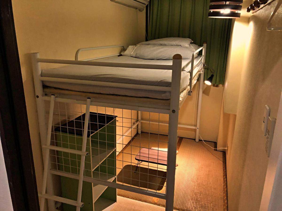 Hotel Peace House Sachi à Ōsaka Extérieur photo